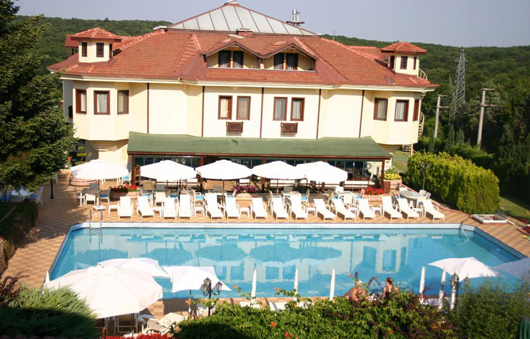 Muzaffer Kuşhan Hotel