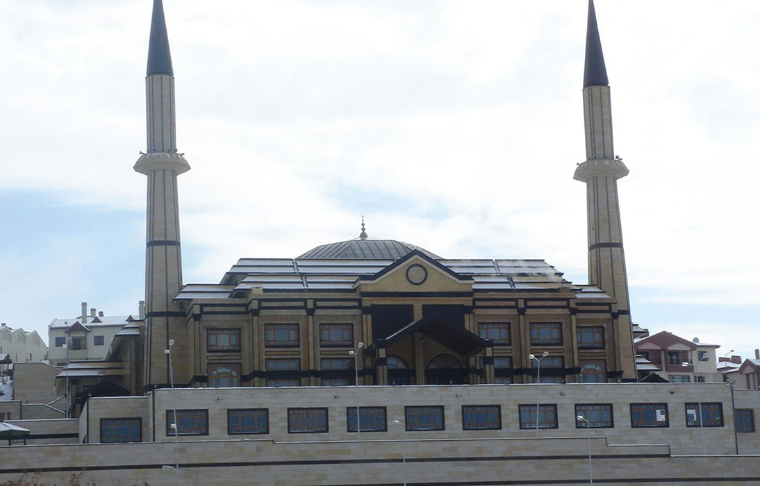 Uydukent Camii